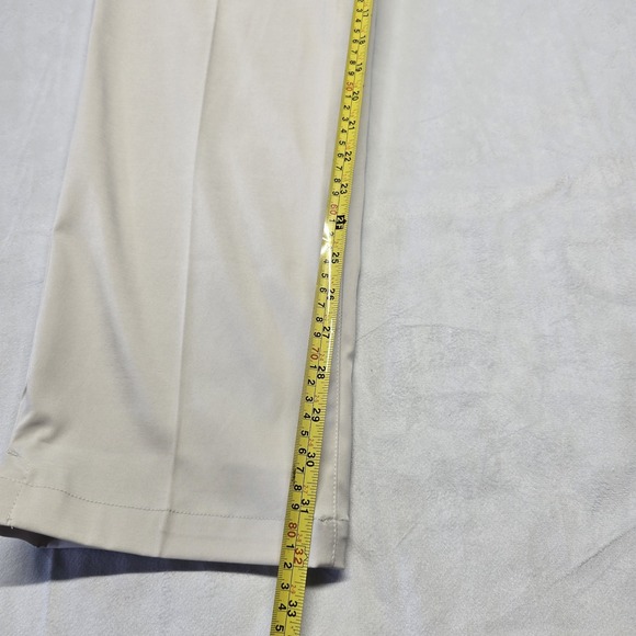 Nike dri Fit Standard Chino Golf pants Men 33x32 NWT - Picture 5 of 9